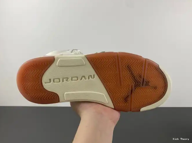 Kick Theory Air Jordan Grito HF8833-100 El 5 0530